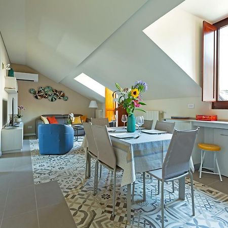 Renovated Penthouse Duomo & Via Torino Milan Exterior photo