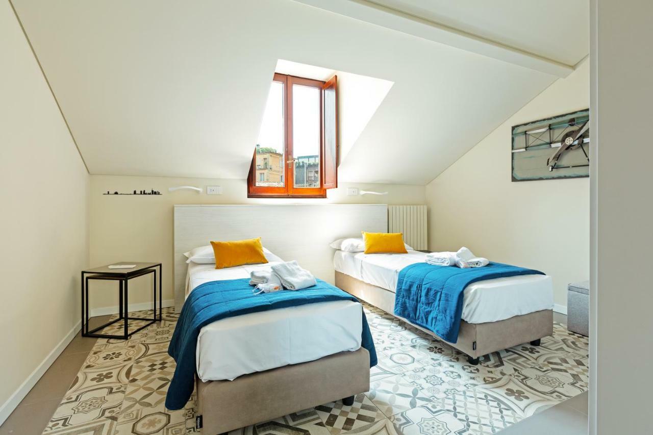 Renovated Penthouse Duomo & Via Torino Milan Exterior photo