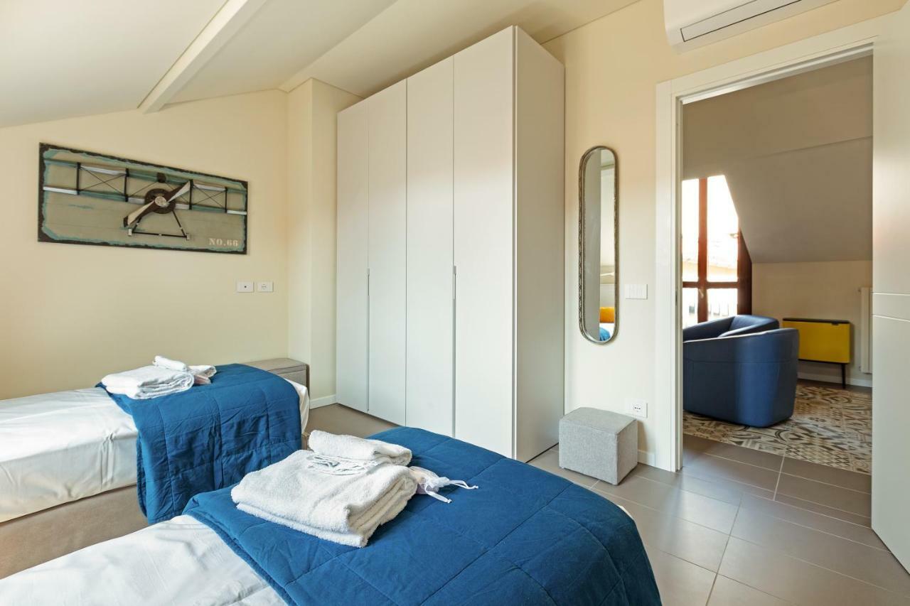 Renovated Penthouse Duomo & Via Torino Milan Exterior photo